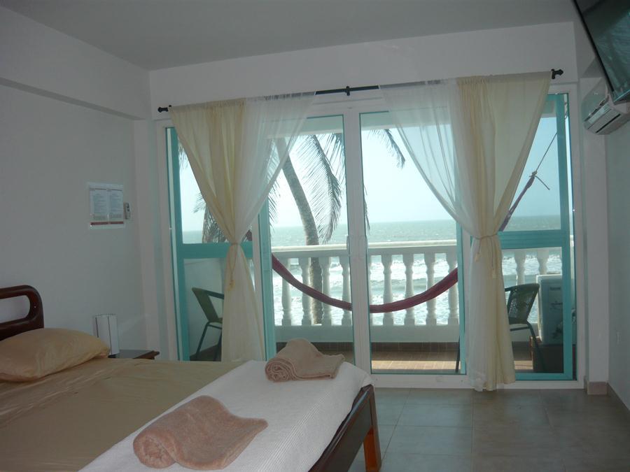 Hotel Emblema Playa Manzanillo Kültér fotó